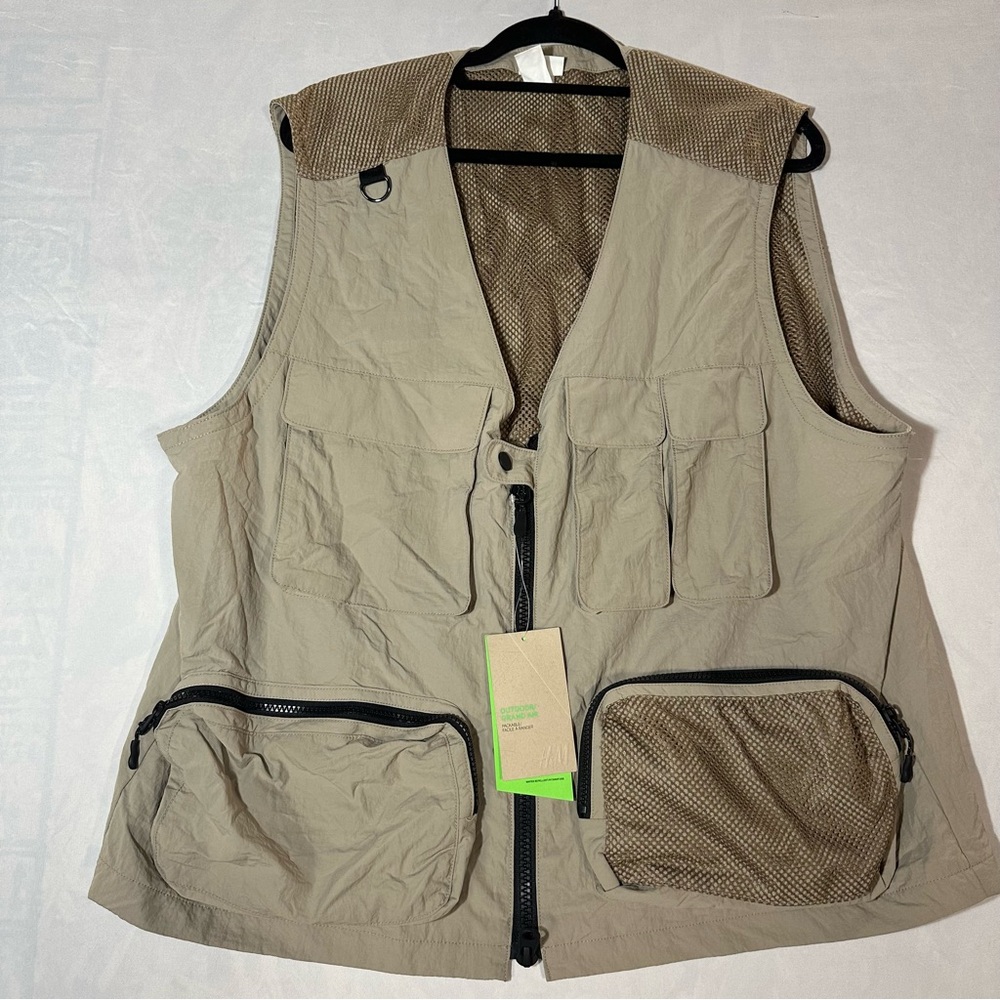 NWT H&M Men’s Xl Sport Beige Mesh-Lined outdoor Vest